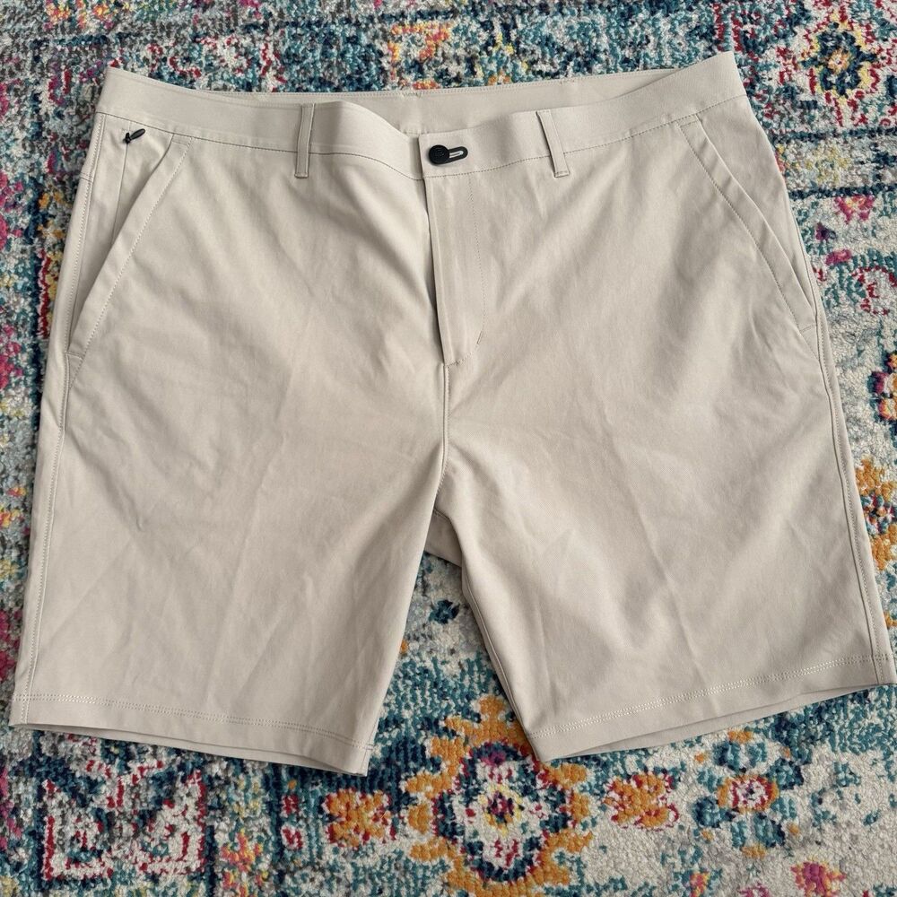 Public Rec Workday Shorts Men’s Size‎ 40